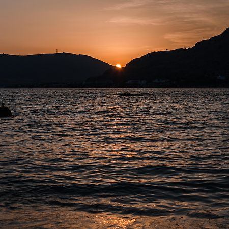 Anthi Maria Beach Apartments Pefki Dış mekan fotoğraf